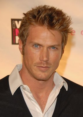 Фото - Джейсон Льюис: 286x400 / 19 Кб