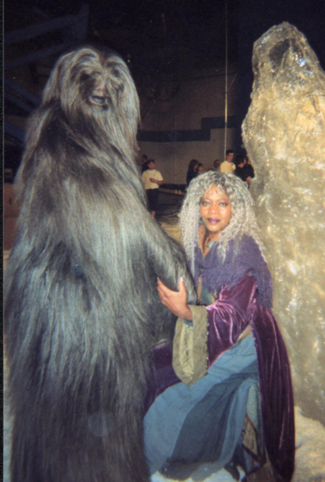 Фото - Эллен Дубин: 1040x1543 / 179 Кб