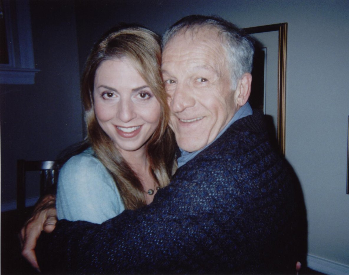 Фото - Эллен Дубин: 1184x932 / 131 Кб