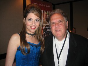 Фото - Эллен Дубин: 300x225 / 14 Кб