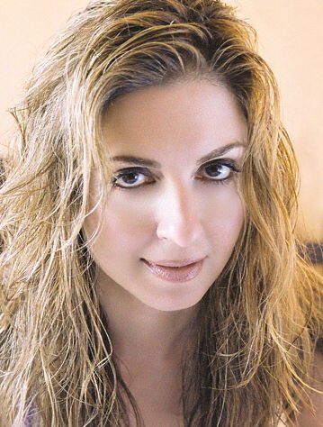 Фото - Эллен Дубин: 359x474 / 49 Кб