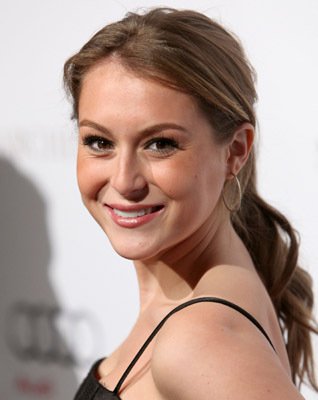 Фото - Алекса ПенаВега: 318x400 / 21 Кб