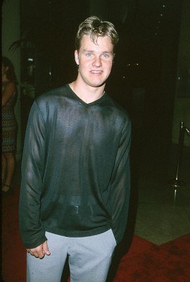 Фото - Закари Ти Брайан: 270x400 / 19 Кб