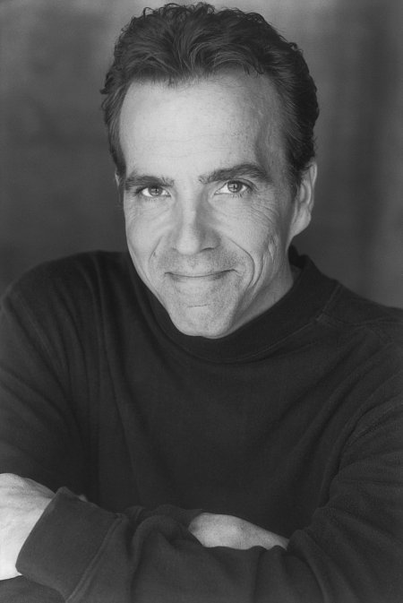 Фото - Джон Х. Тобин: 450x673 / 35 Кб