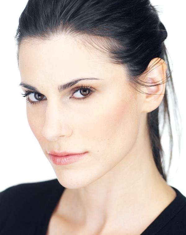 Фото - Милена Гович: 600x757 / 48 Кб