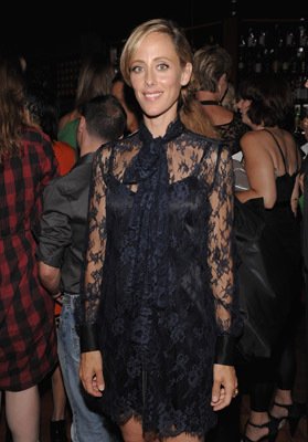 Фото - Ким Рэйвер: 279x400 / 25 Кб