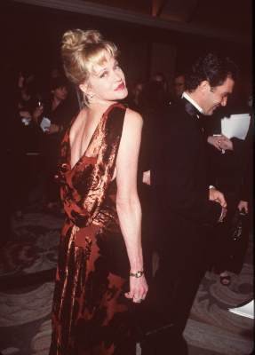 Фото - Мелани Гриффит: 287x400 / 17 Кб