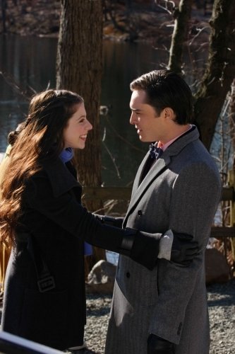 Фото - Мишель Трахтенберг: 333x500 / 34 Кб