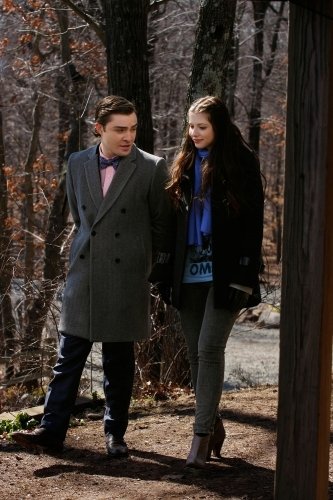 Фото - Мишель Трахтенберг: 333x500 / 47 Кб