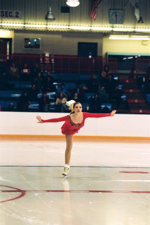 Фото - Мишель Трахтенберг: 480x720 / 47 Кб