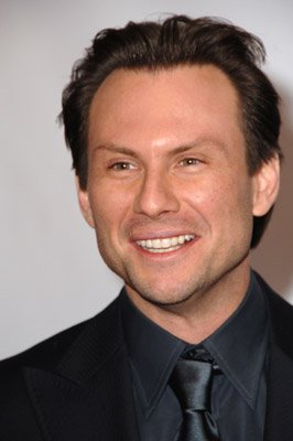 Фото - Кристиан Слэйтер: 266x400 / 17 Кб