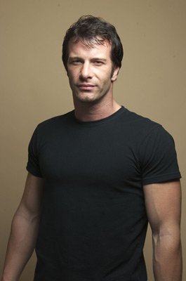 Фото - Томас Джейн: 265x400 / 13 Кб