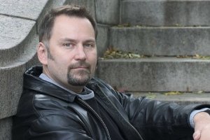 Фото - Brian Dykstra: 300x200 / 16 Кб