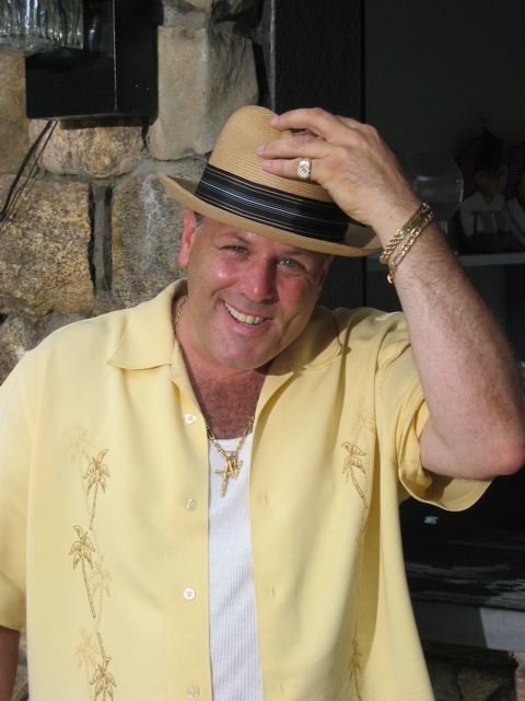 Фото - Frank Bonsangue: 480x640 / 45 Кб