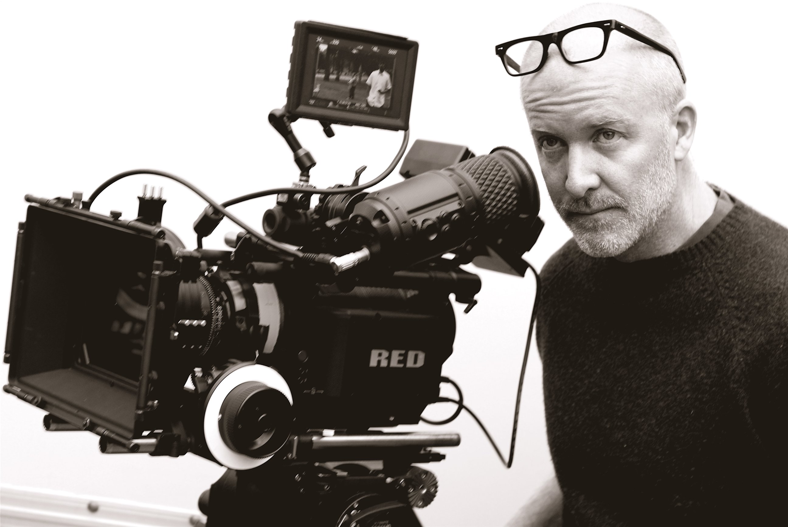 Фото - Джеймс Хэнлон: 2592x1735 / 356 Кб