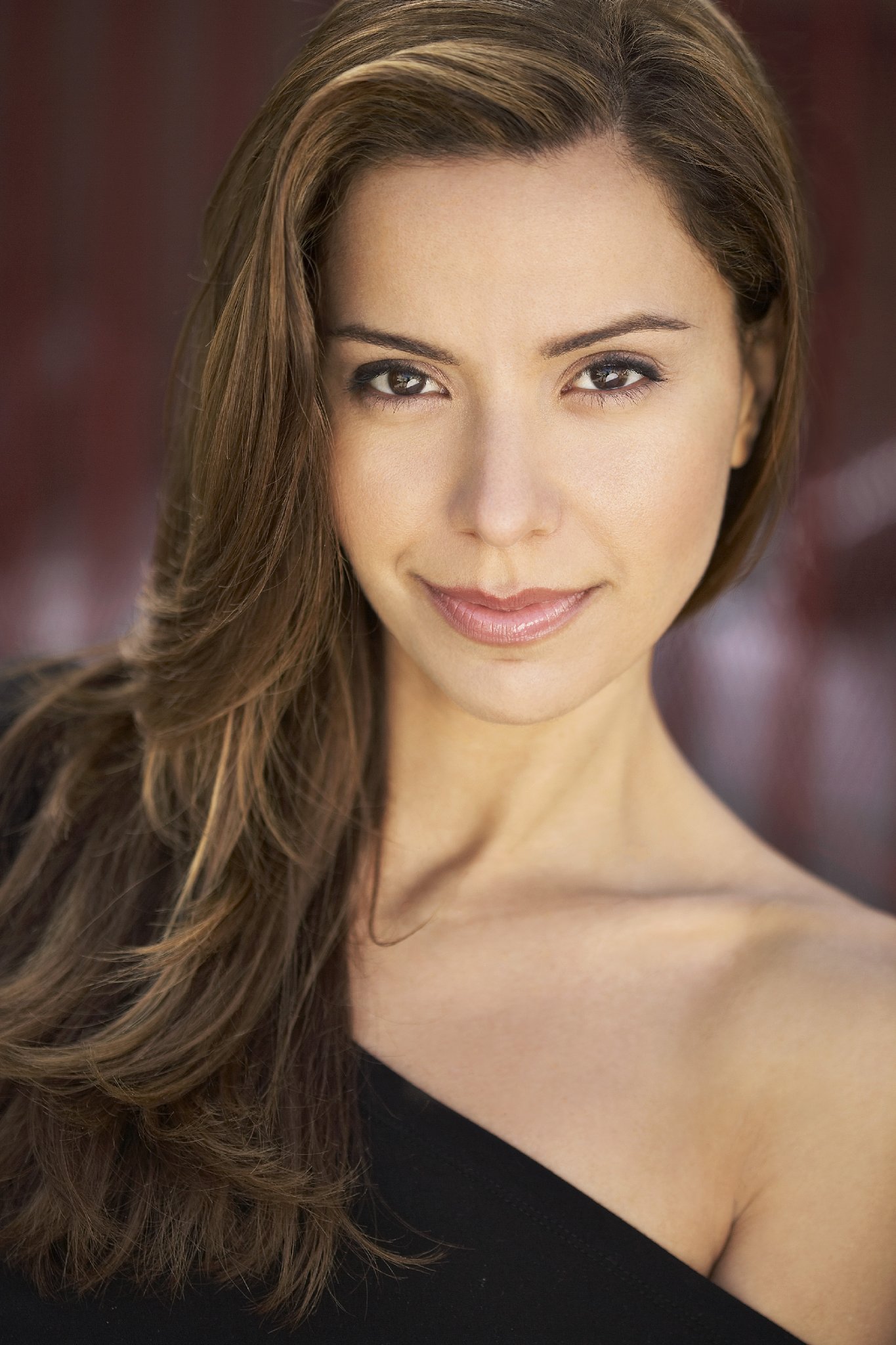 Фото - Anna Alvim: 1365x2048 / 348 Кб