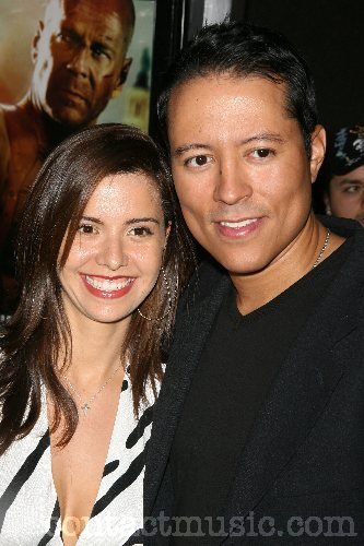 Фото - Anna Alvim: 333x500 / 43 Кб