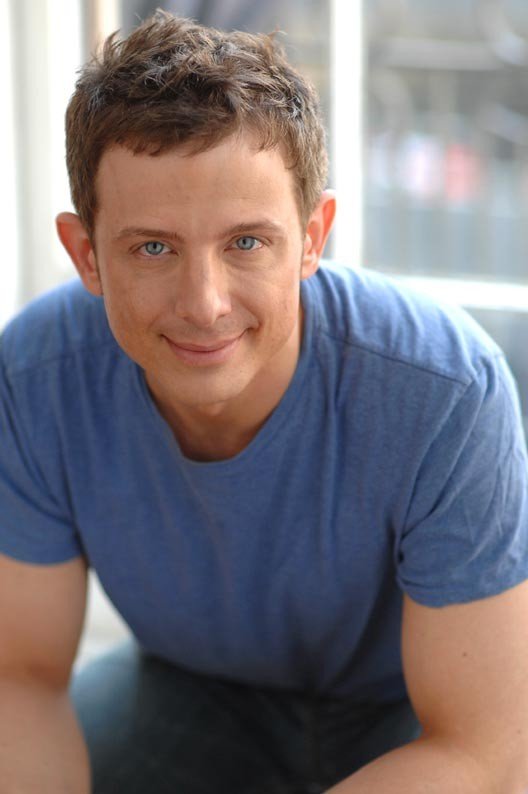 Фото - Джефф Скоурон: 528x794 / 44 Кб