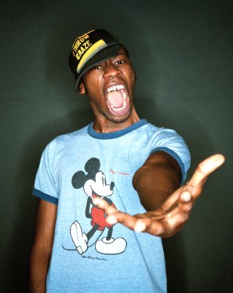 Фото - Малкольм Баррет: 340x428 / 26 Кб