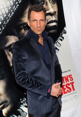 Фото - Уасс М. Стивенс: 277x400 / 25 Кб