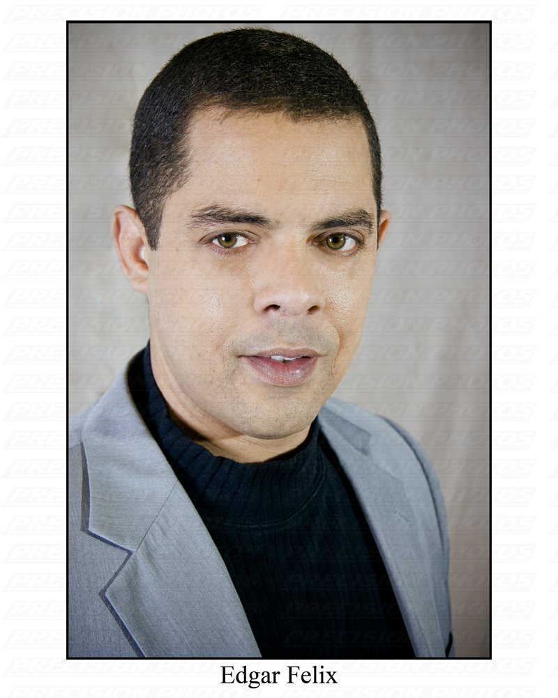 Фото - Эдгар Феликс: 800x1000 / 114 Кб