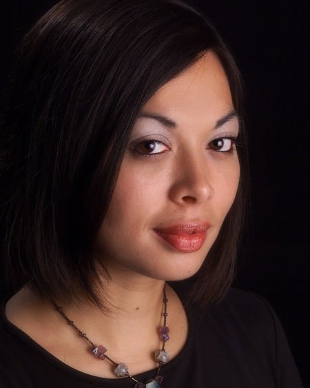 Фото - Ребекка Мерле: 450x563 / 32 Кб