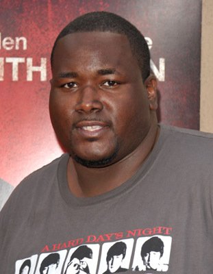 Фото - Куинтон Аарон: 311x400 / 24 Кб