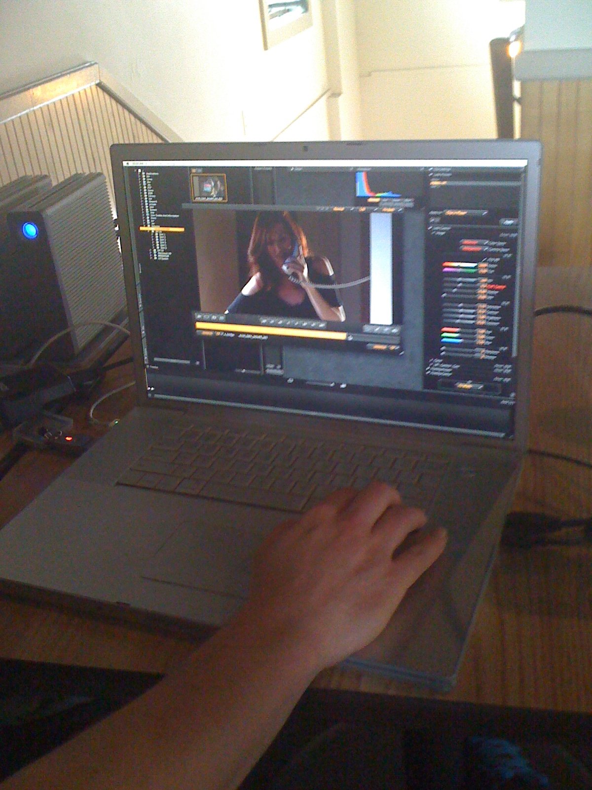 Фото - Дженнифер Винер: 1200x1600 / 303 Кб