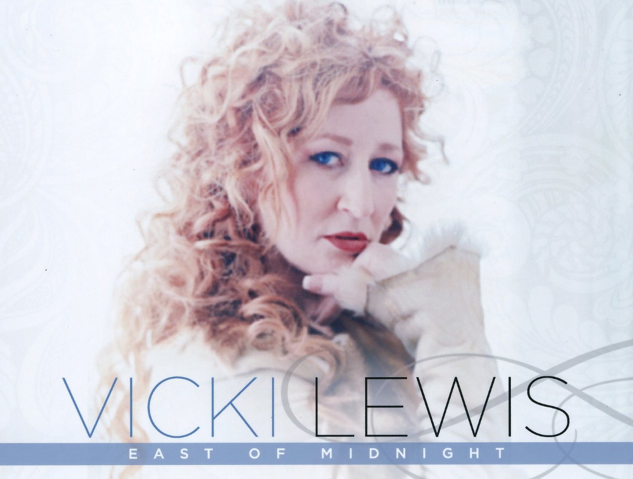 Фото - Викки Льюис: 1274x964 / 130 Кб