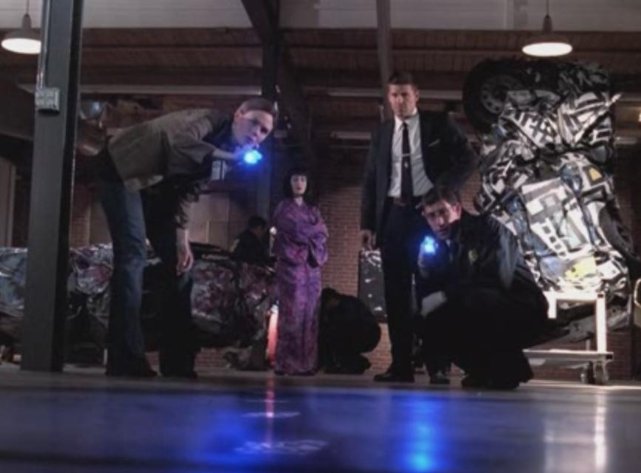 Фото - Викки Льюис: 641x473 / 44 Кб