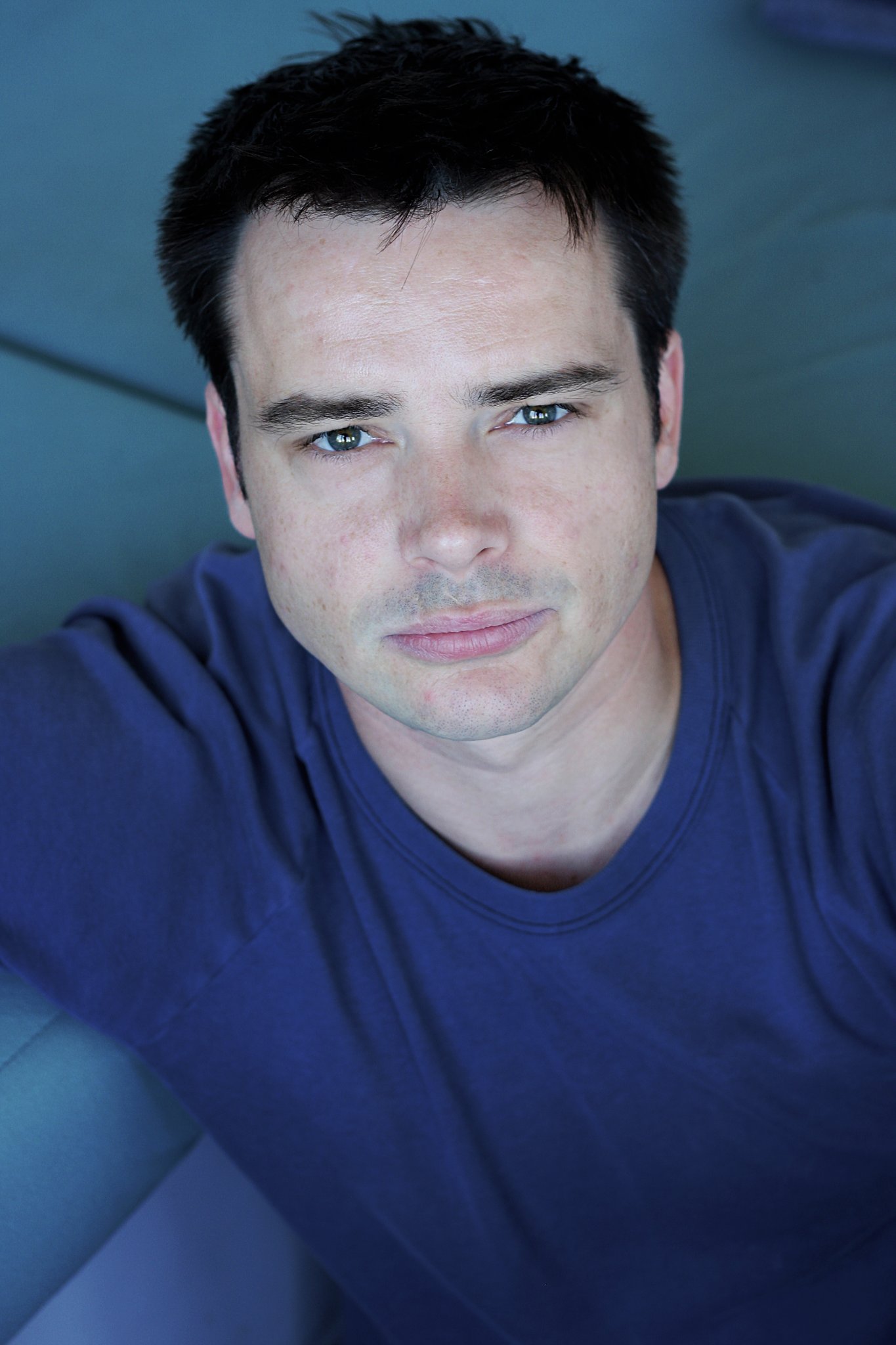 Фото - Leighton Cardno: 1365x2048 / 240 Кб