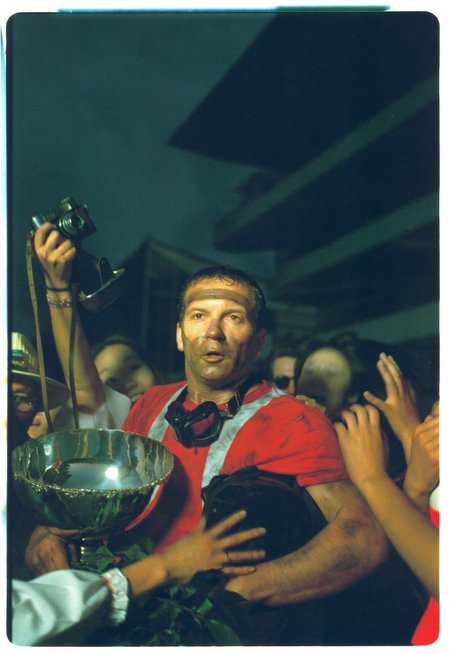 Фото - Скотт Уиллс: 450x654 / 46 Кб