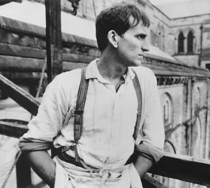 Фото - Кристофер Экклстон: 424x378 / 34 Кб