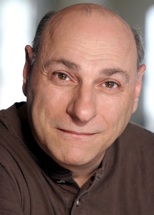 Фото - Tony Rossi: 500x700 / 50 Кб