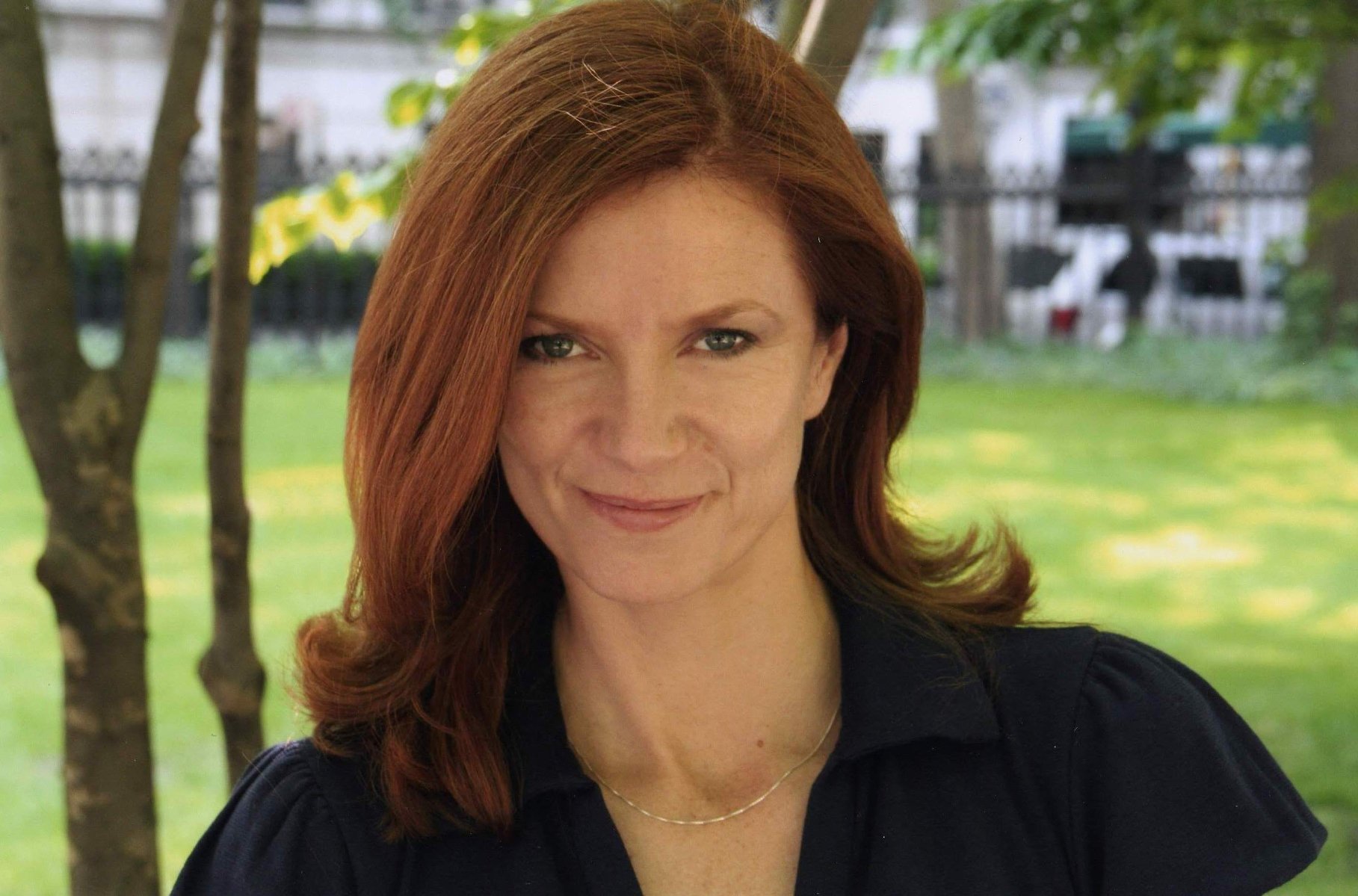 Фото - Мэгги Мур: 1817x1199 / 264 Кб