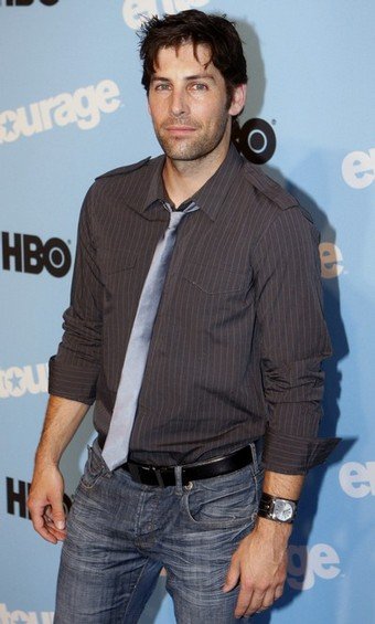 Фото - Джордан Бэлфи: 340x565 / 42 Кб