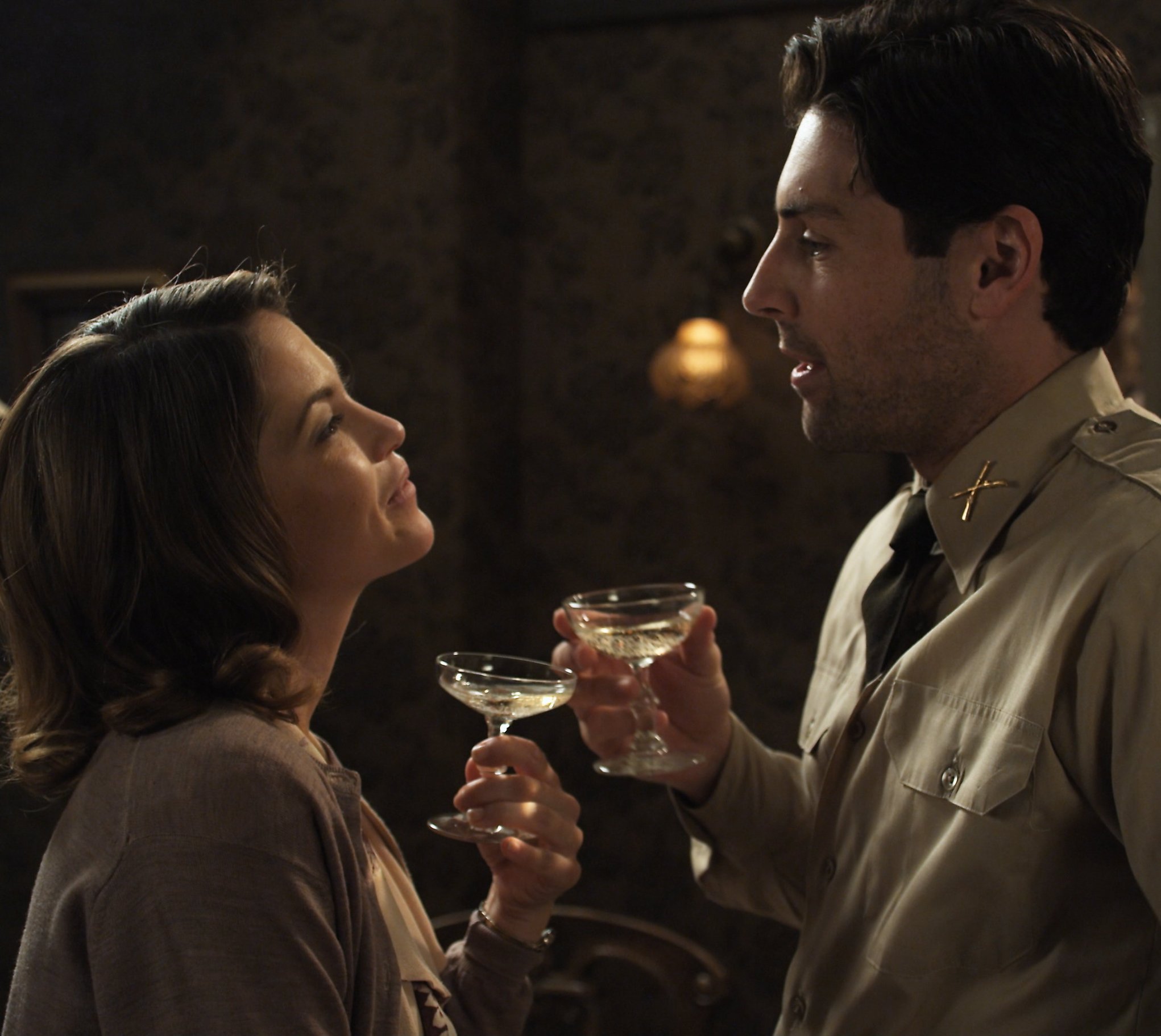 Фото - Джордан Бэлфи: 2042x1823 / 291 Кб