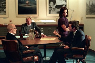 Фото - Хоуп Дэвис: 322x214 / 19 Кб