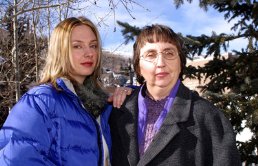 Фото - Хоуп Дэвис: 258x166 / 18 Кб