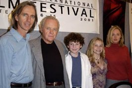 Фото - Хоуп Дэвис: 266x177 / 15 Кб