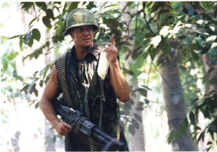 Фото - Кенни Джонсон: 315x220 / 23 Кб