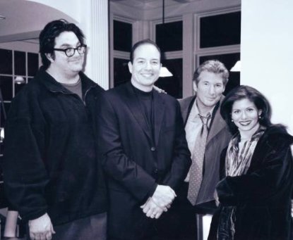 Фото - Том Стовяк: 415x341 / 25 Кб