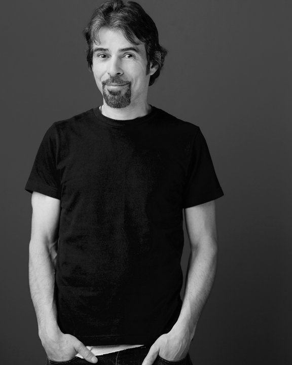 Фото - Билли Отис: 576x720 / 33 Кб