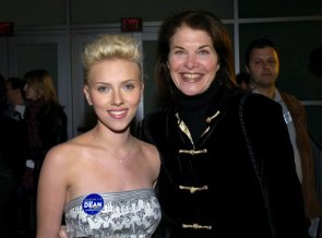 Фото - Шерри Лэнсинг: 295x218 / 13 Кб