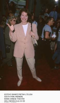 Фото - Шерри Лэнсинг: 232x400 / 14 Кб