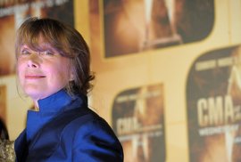 Фото - Сисси Спейсек: 270x182 / 11 Кб