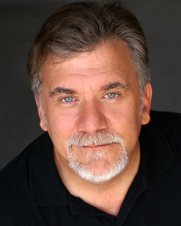 Фото - Patrick G. Keenan: 577x720 / 57 Кб