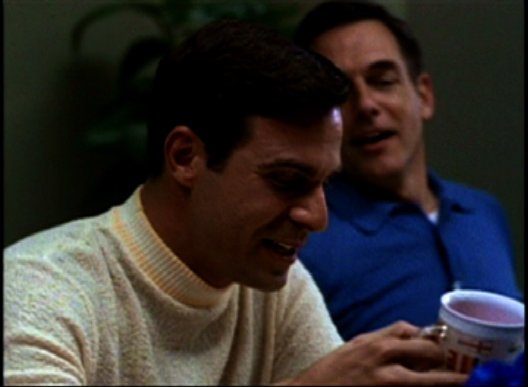 Фото - Джон Миз: 528x387 / 27 Кб