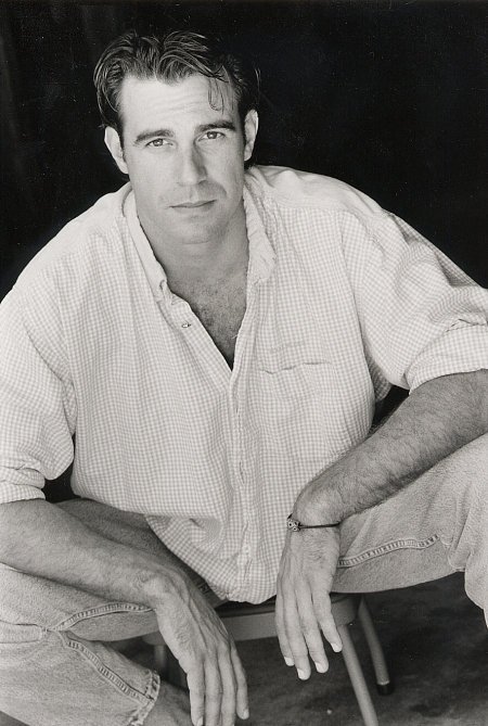 Фото - Джон Миз: 450x669 / 68 Кб