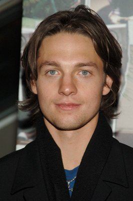 Фото - Грегори Смит: 266x400 / 20 Кб